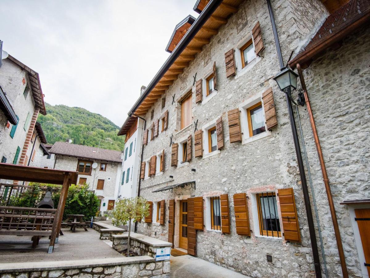 Apartment Albergo Diffuso - Cjasa Ustin-3 By Interhome Barcis Exterior foto